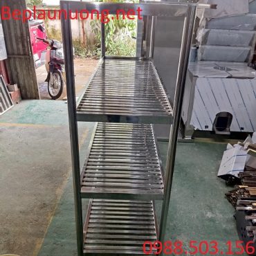Cung cấp giá nan bằng inox 4 tầng
