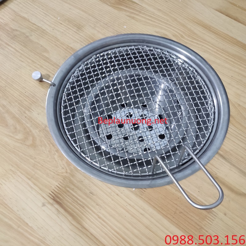 Vỉ nướng inox trong bếp nướng hút dương