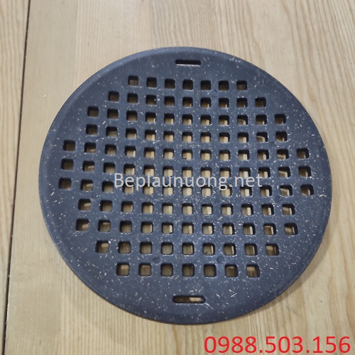Mặt đáy của vỉ nướng gang caro chống dính
