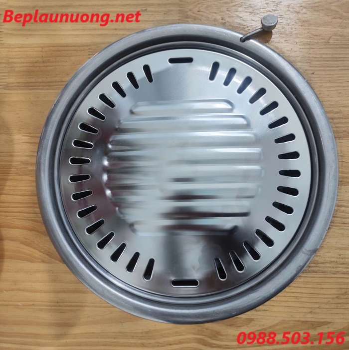 Bếp nướng than hoa hút dương đặt âm bàn