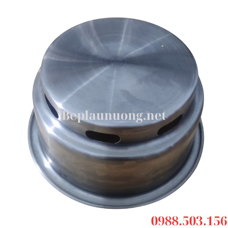 Mặt đáy của xô than bằng inox nhà hàng